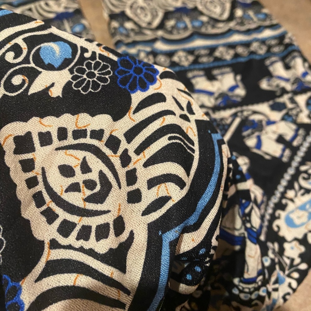 Elephant pant in blue black whie - Picture 3 of 4